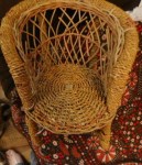 wicker old chair main